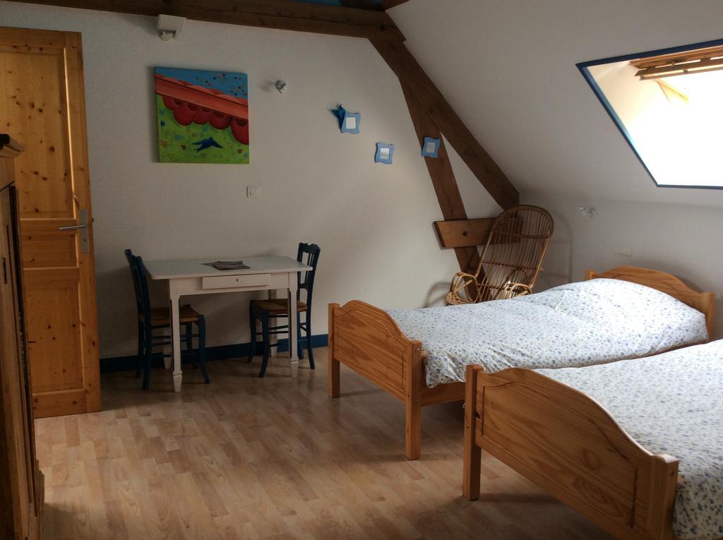 La Cense Des 6 Sens Bed & Breakfast Beugny Exterior photo